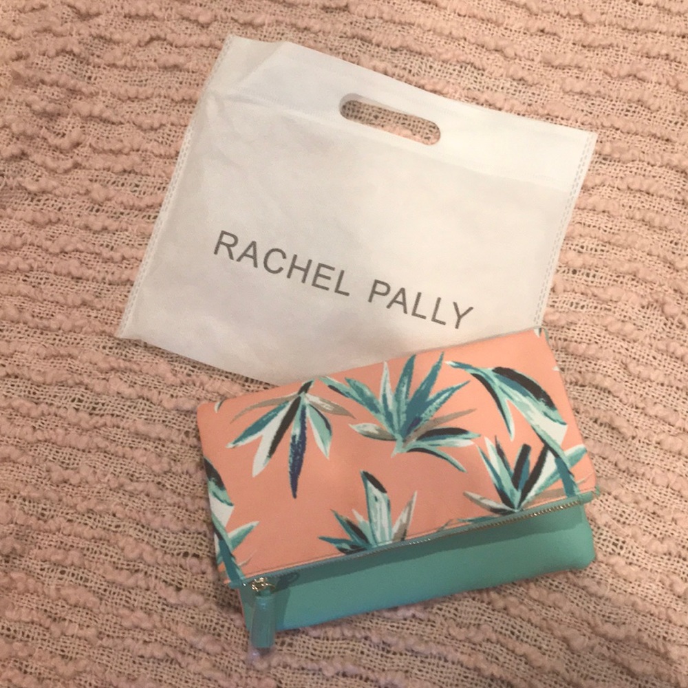 Cute summer reversible clutch 😍😍