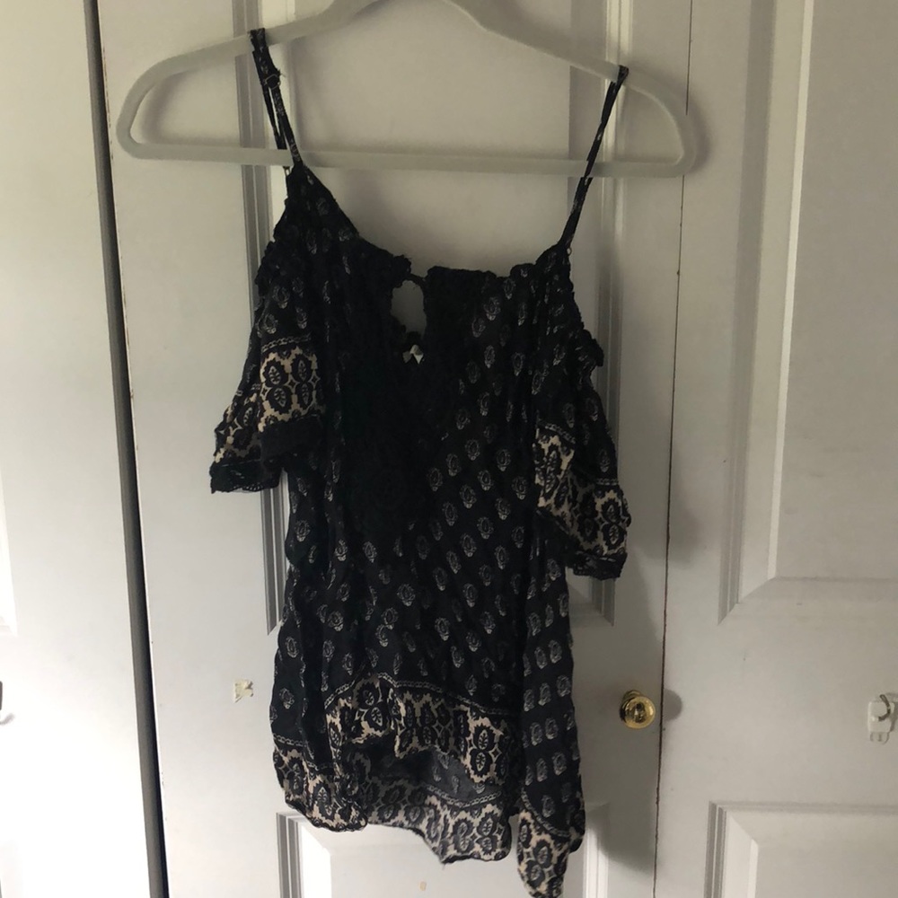 Cold shoulder printed blouse - Picture 2 of 4