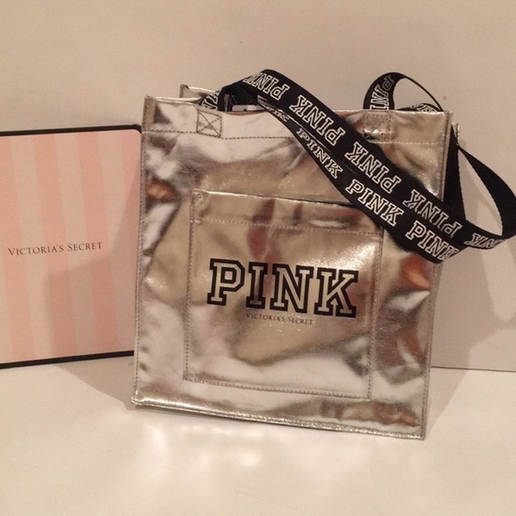 PINK Victoria's Secret Other - VS Pink tote & sponge loofah set
