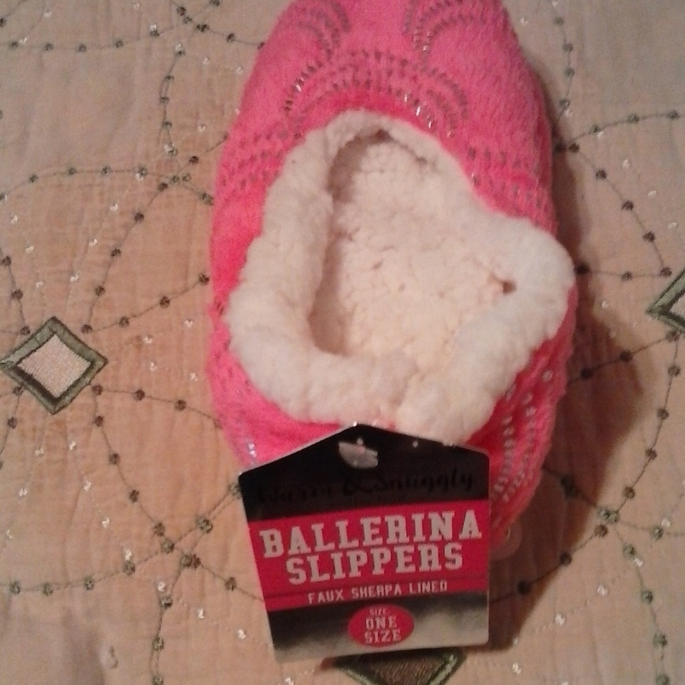 WARM SNUGGLY BALLERINA SLIPPERS FAUX SHERPA LINED