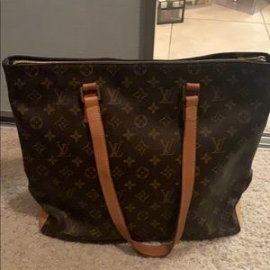 Louis Vuitton cabbas mezzo
