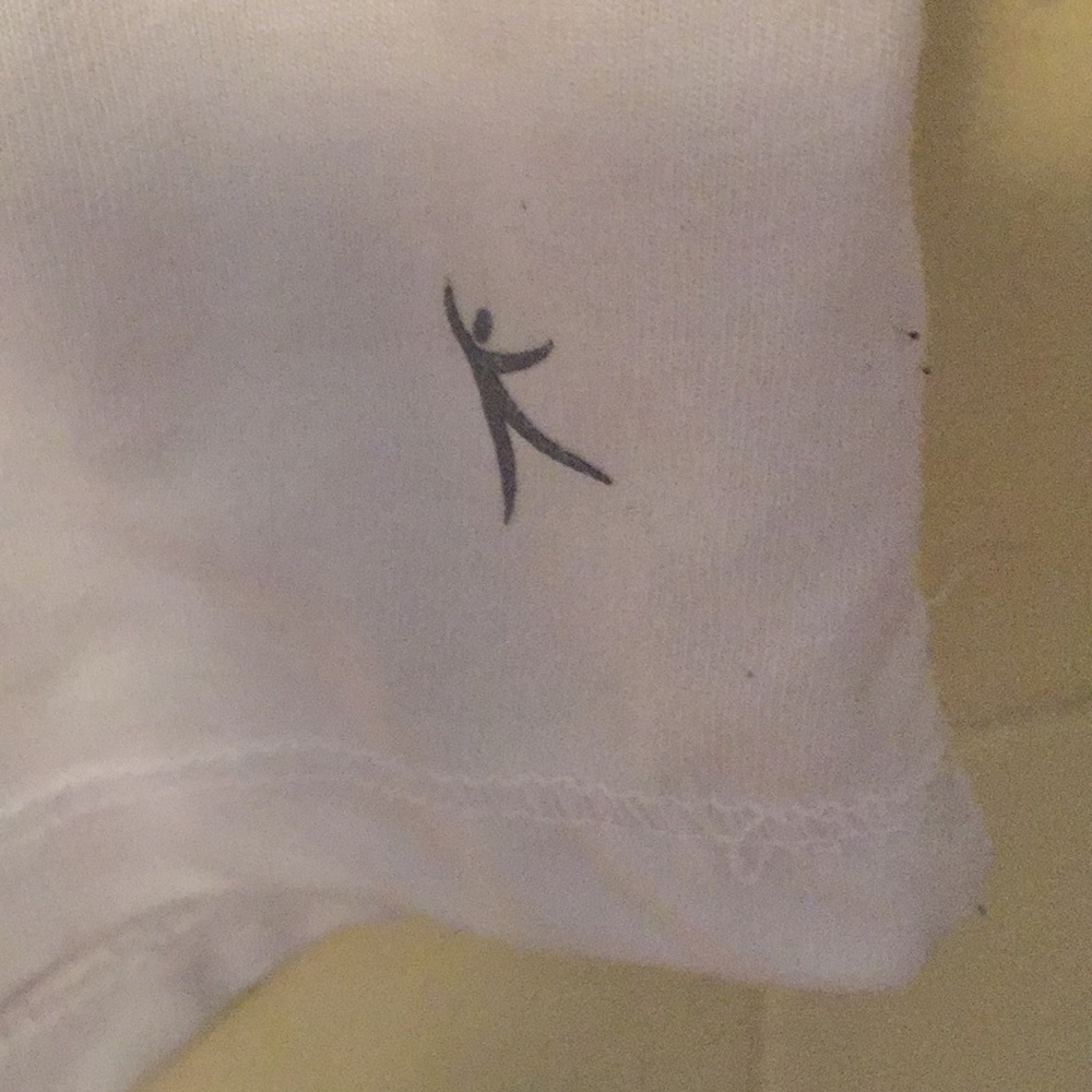 🌟Danskin Loose Quarter Length Shirt🌟 - Picture 3 of 3