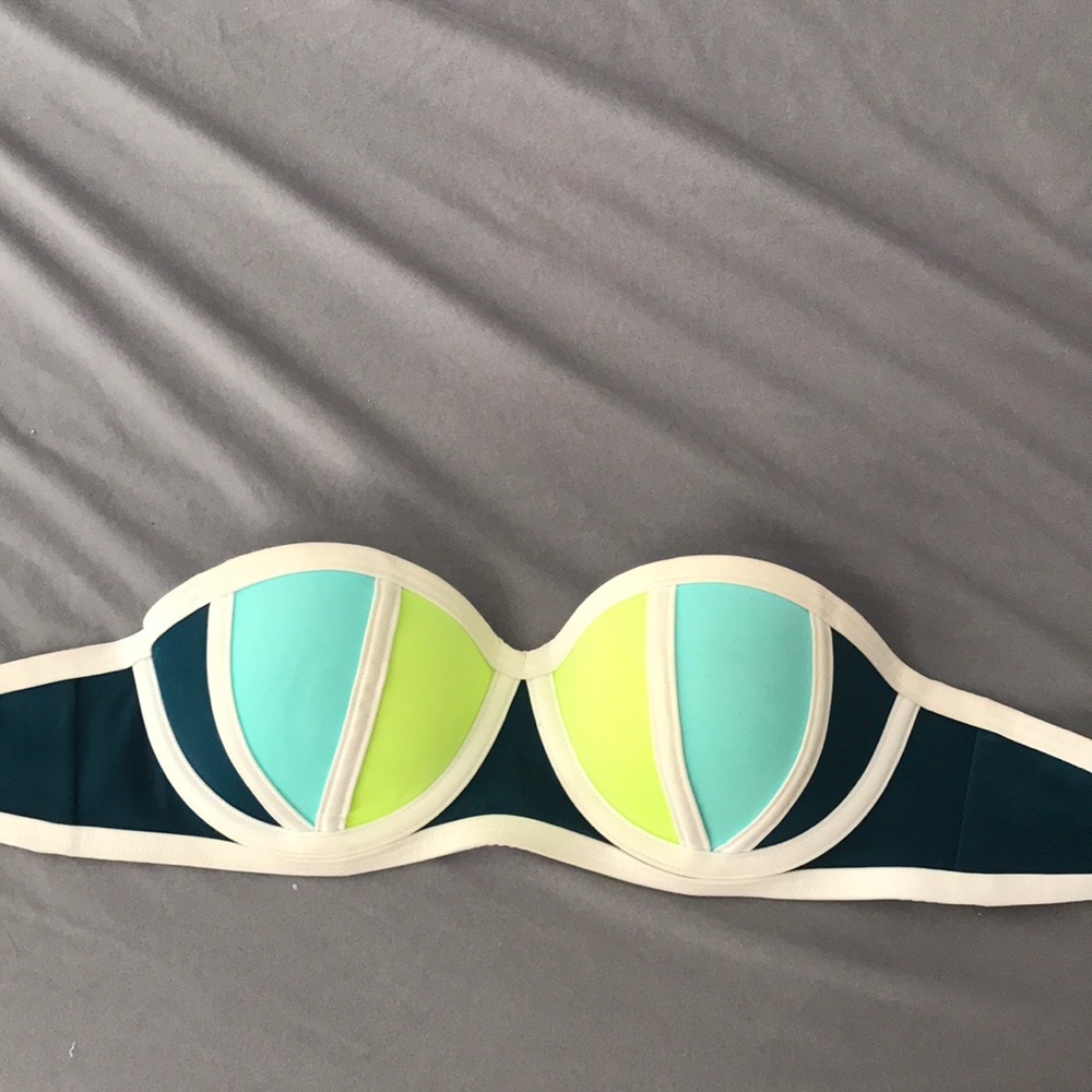 VS PINK Bathing suit top