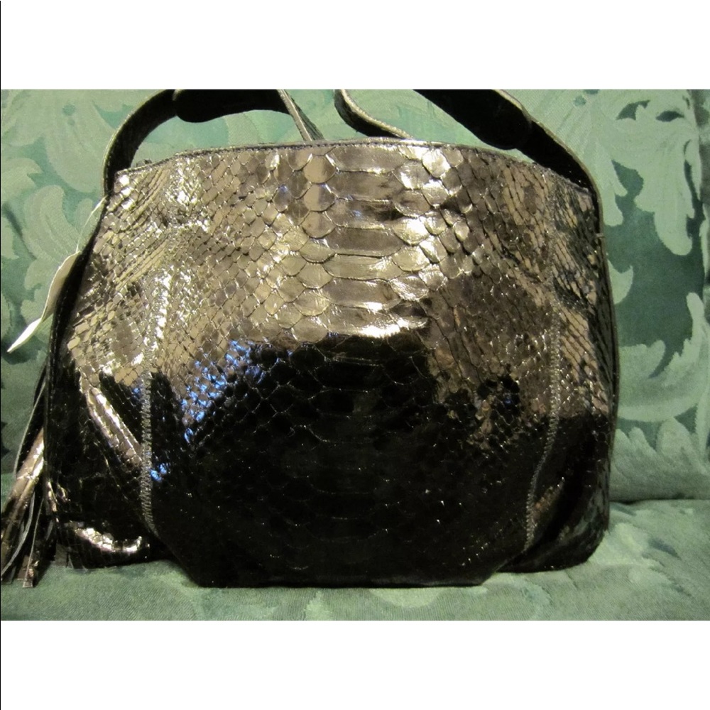 Carlos falchi python snakeskin black handbag 2500$Saks 5th Avenue FINAL MARKDOWN - Picture 2 of 4