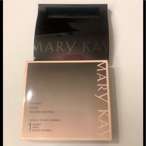 Mary Kay Compact