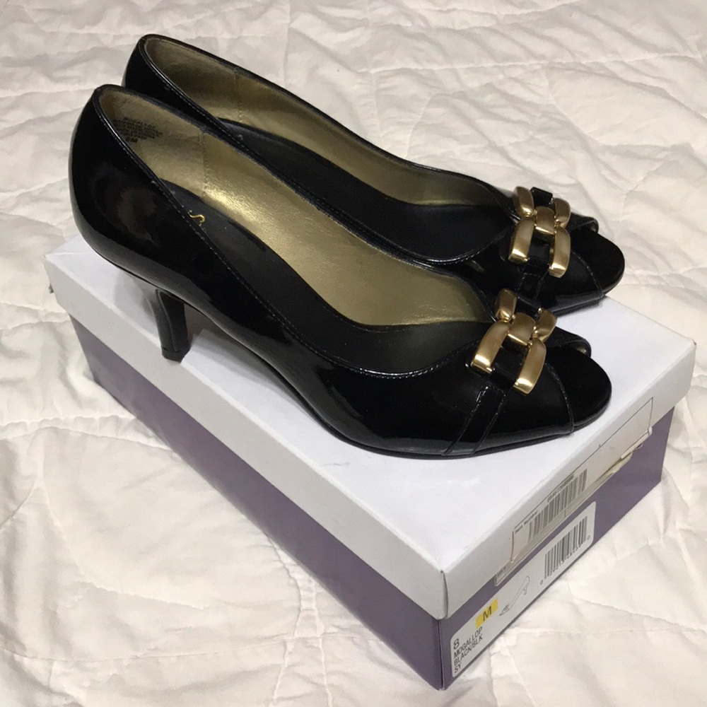 Mootsies Tootsies Black Heels - Picture 2 of 5
