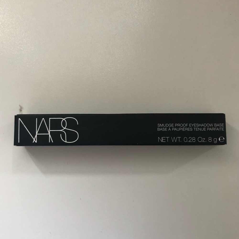NARS Smudge Proof Eyeshadow Base