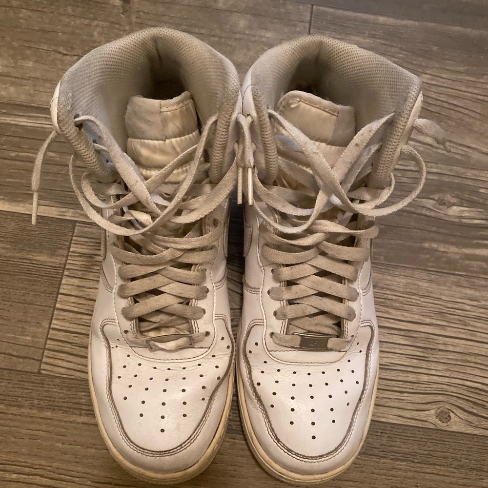 Nike Air Force 1
