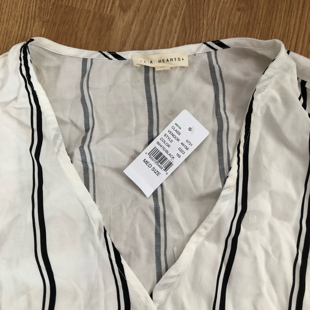 LA Heart striped bell sleeve blouse - Picture 5 of 8