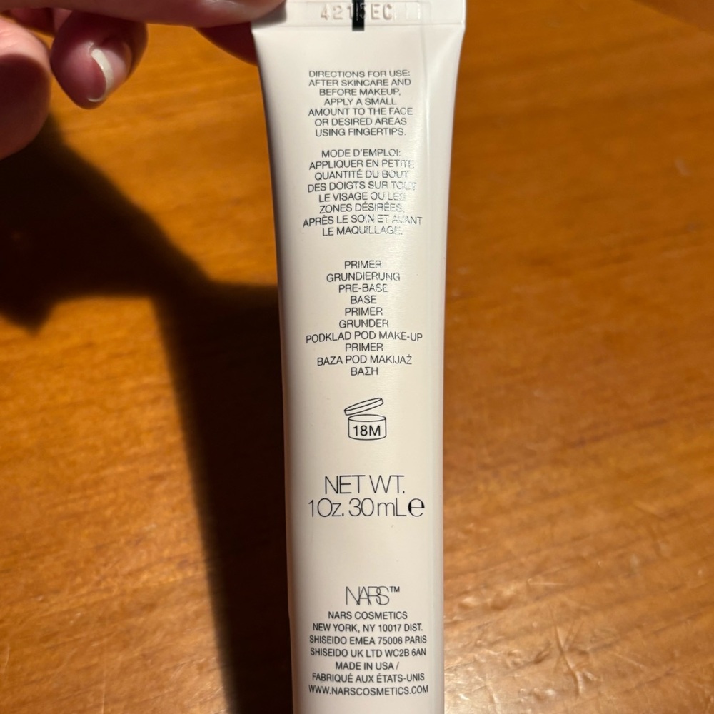 NARS Radiance Primer Broad Spectrum SPF 35 - Picture 6 of 11