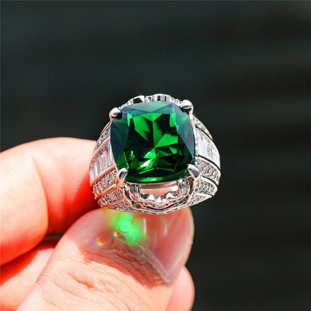 NEW Cushion Emerald Baguette Diamond Silver Ring - Picture 4 of 4