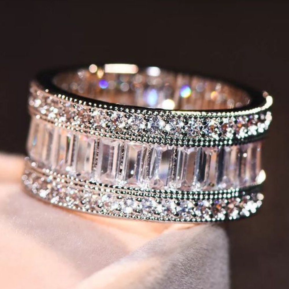NEW 925 Silver Baguette Round Diamond  Ring 10