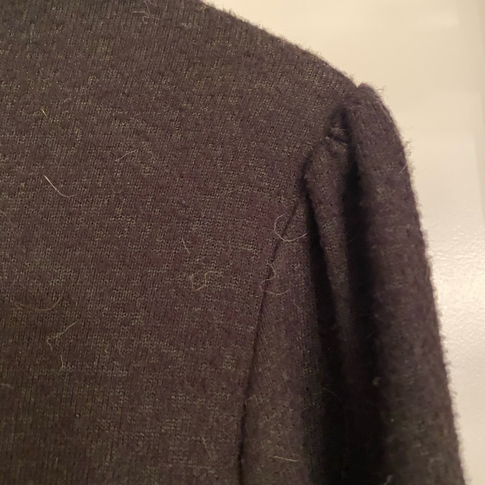 Sweater - Picture 2 of 4