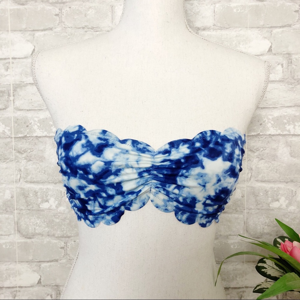 VICTORIA’S SECRET PINK Blue Tie Dye Bandeau Bikini Top Scallop Edge