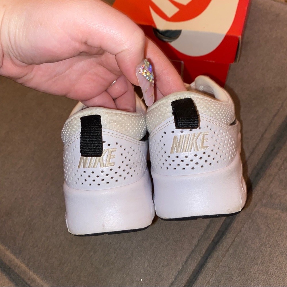 Nike Air Max Thea sneakers - Picture 5 of 8