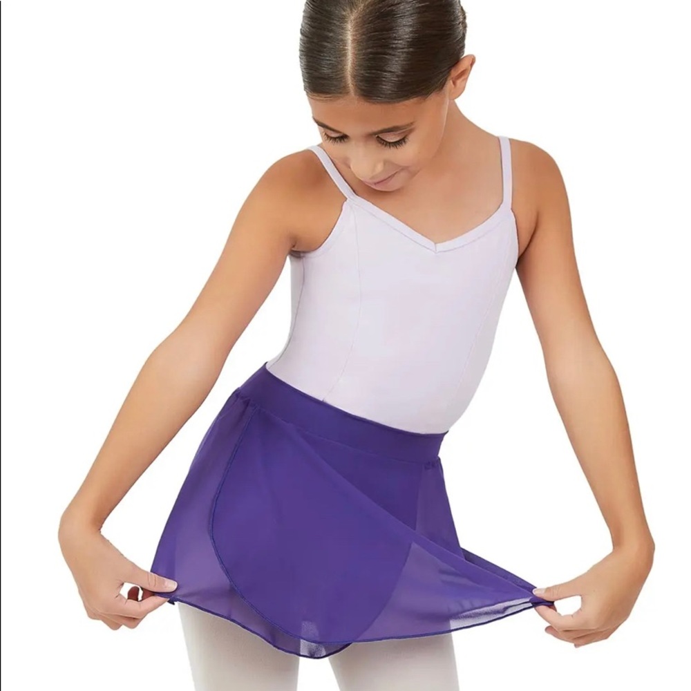 ❤️CAPEZIO PULL ON SKIRT❤️