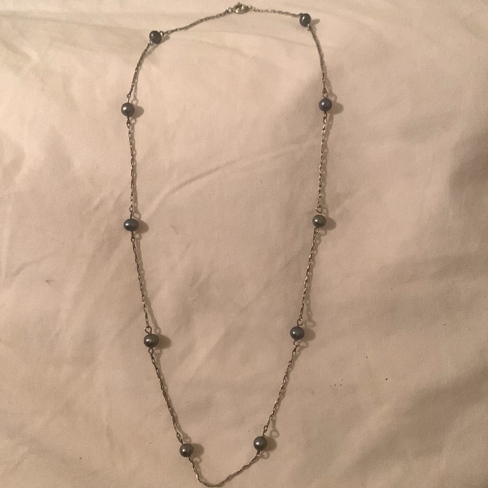 Delicate short necklace