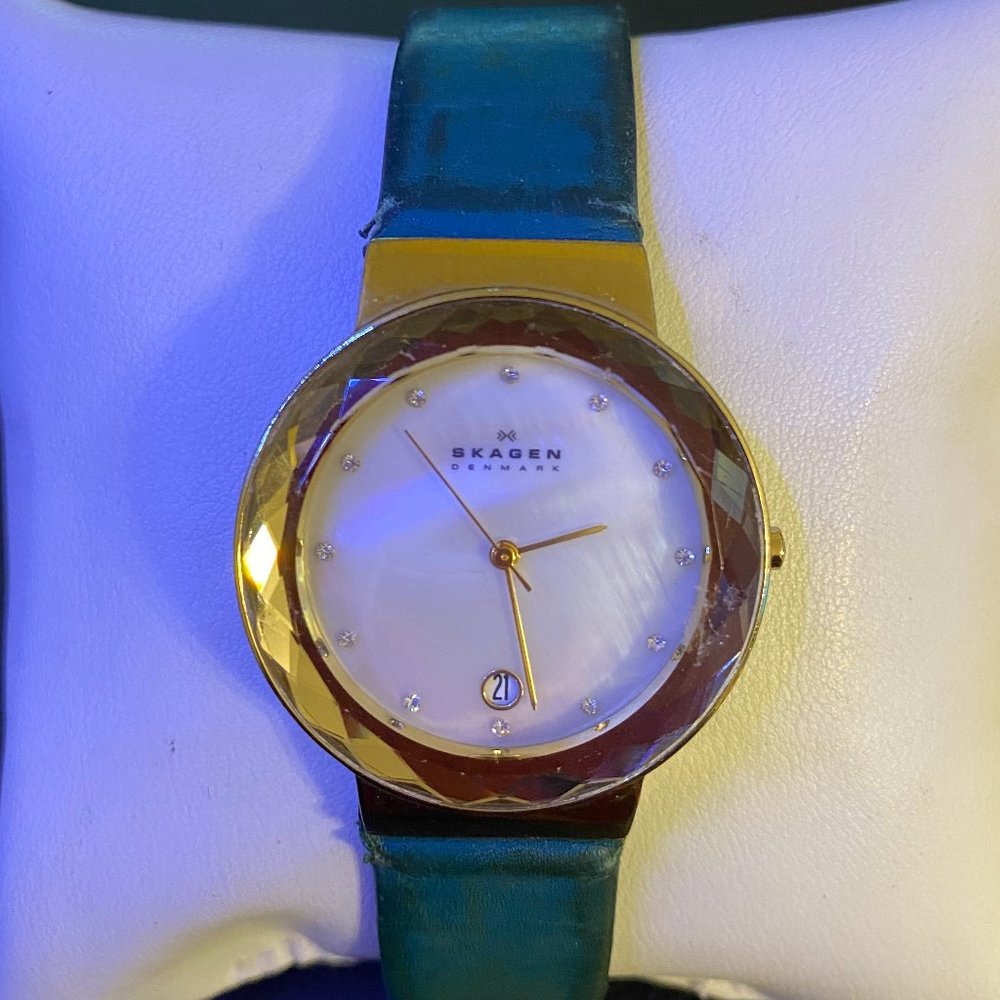 Skagen Klassik Leather Band Watch