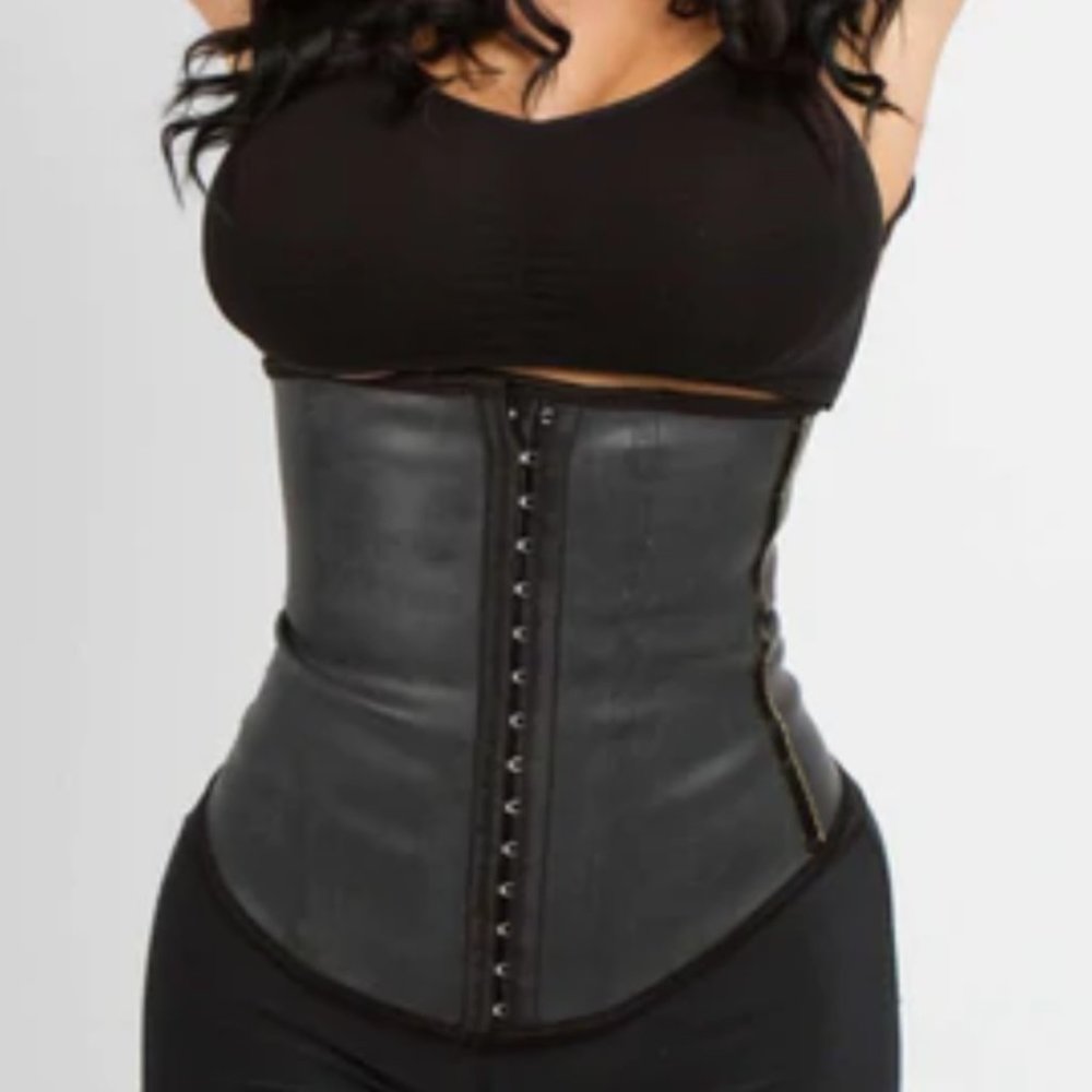 Luxx Curves Latex Waist Trainer (Black - Size:L)