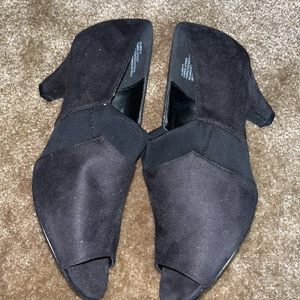 Black shoes bundle - Picture 4 of 8