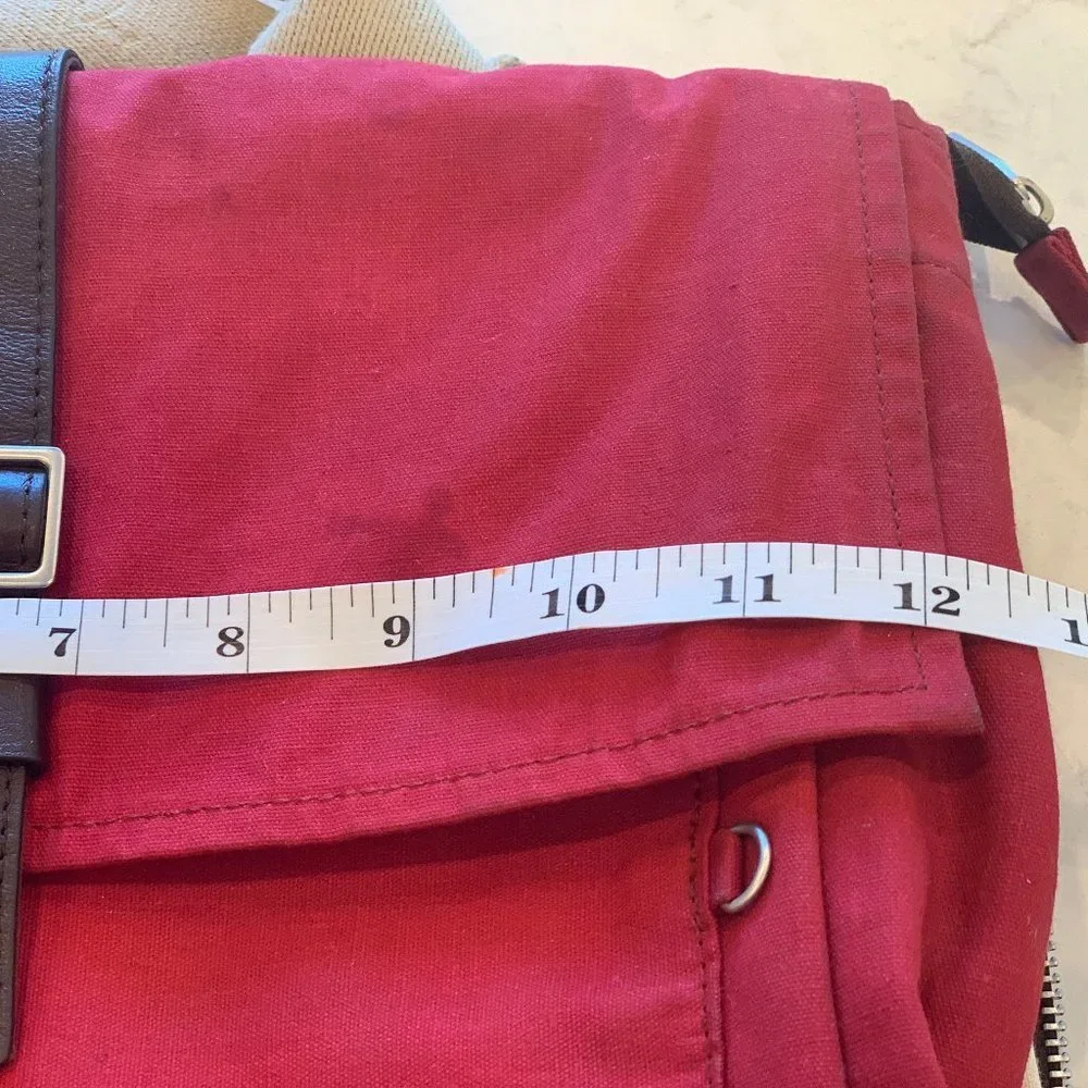TOMS Chili Utility Canvas Trekker Laptop Backpack: Red - Picture 4 of 9