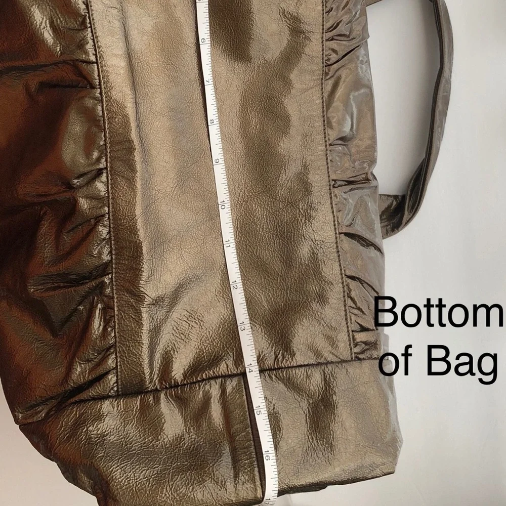 Authentic Gucci Hysteria Bronze Bag - Picture 12 of 17