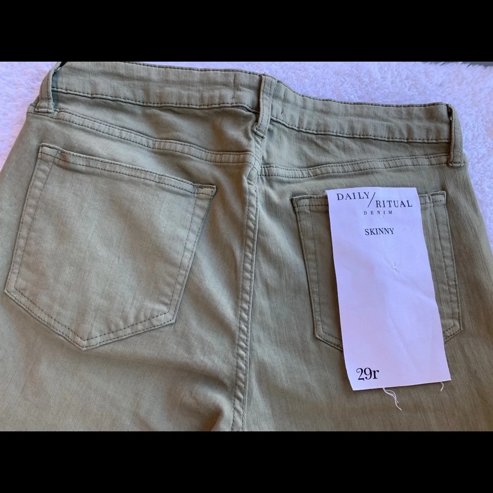 Daily Ritual Skinny Olive Pants - Picture 6 of 7