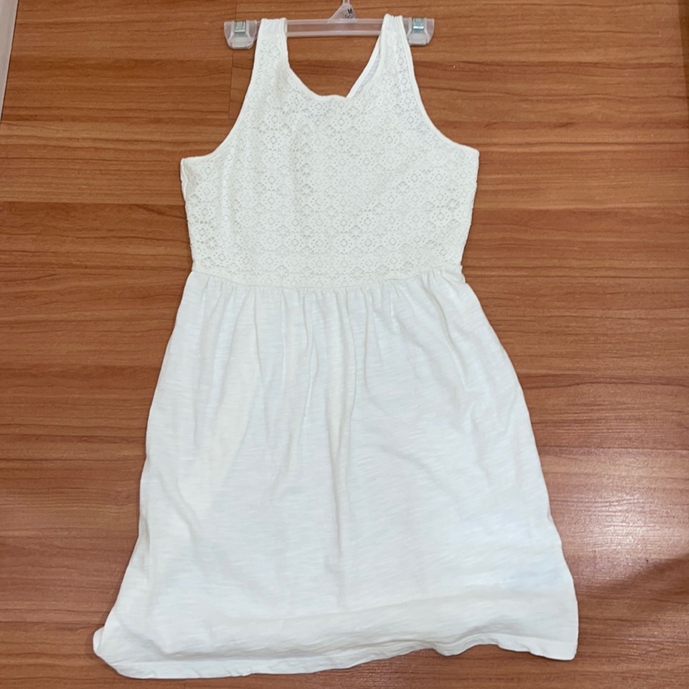 Girl’s Off-white cotton dress