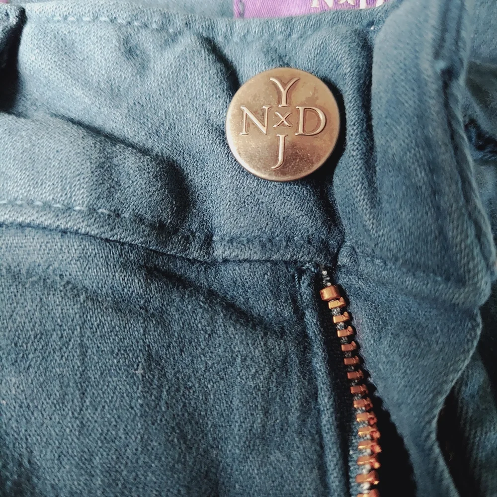 NYDJ Straight Leg Jeans - Picture 4 of 7