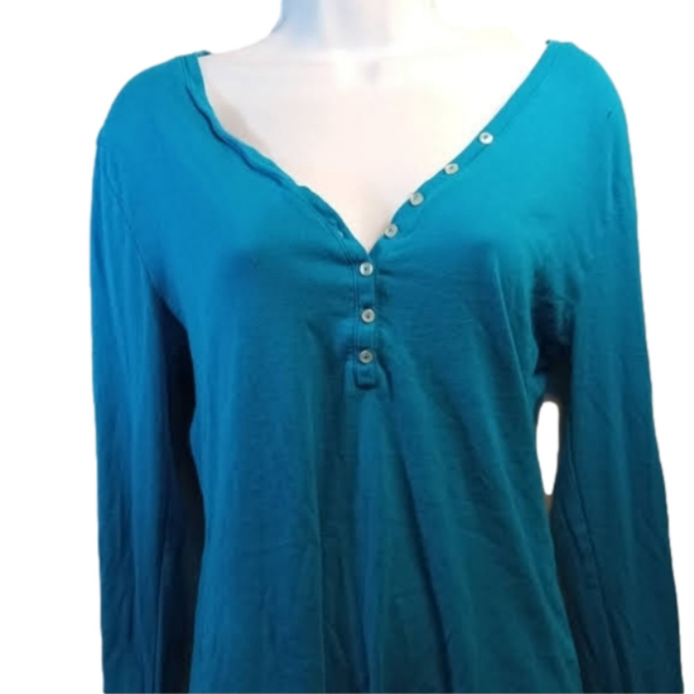 Old navy long sleeve top