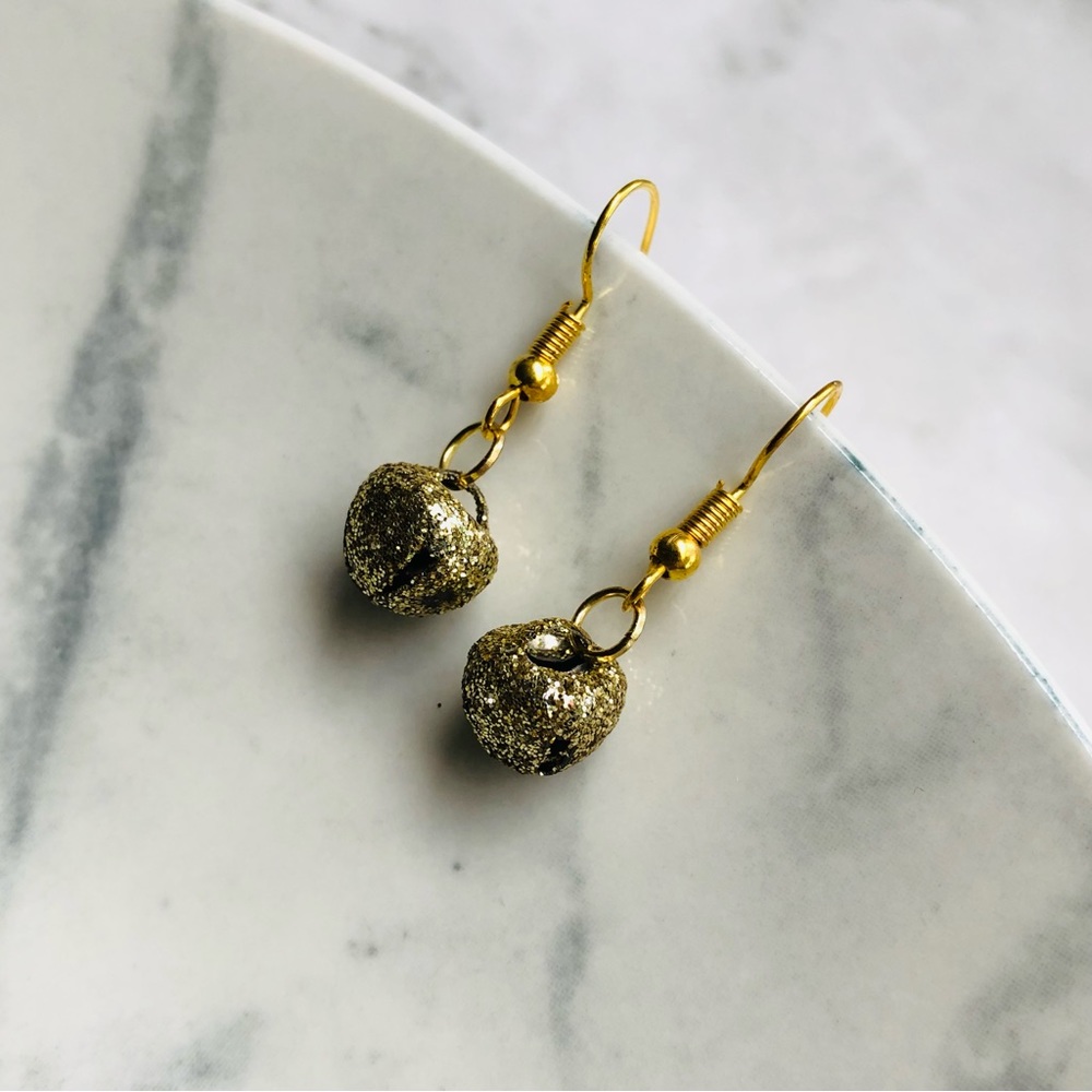 Handmade Christmas Jingle Bells Earrings - Picture 5 of 16