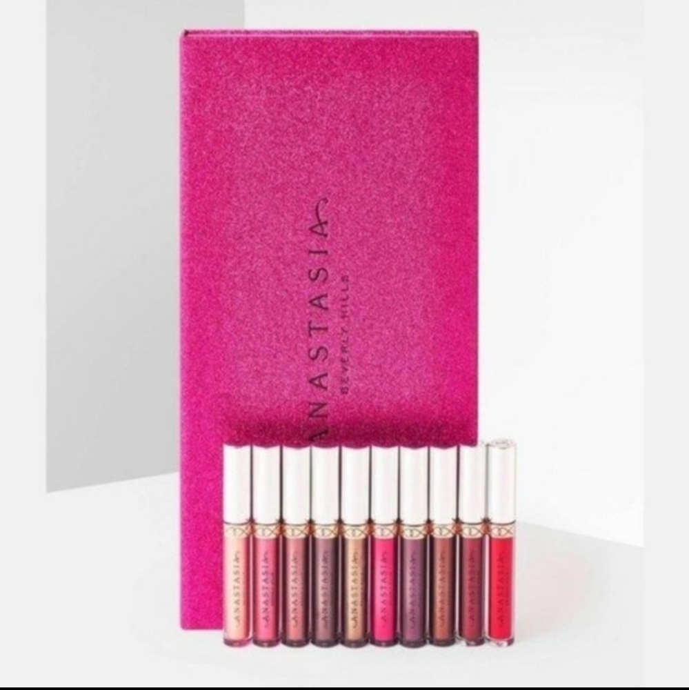 NIB🪩ABH Holiday Lip Vault