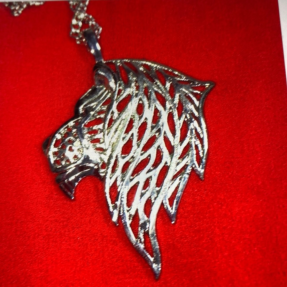 Vintage new man’s lion, head, necklace, silver