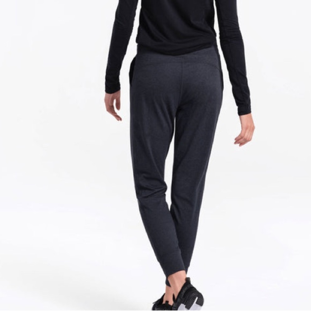 Lole Half Moon Joggers - Odyssey Gray - Picture 2 of 8