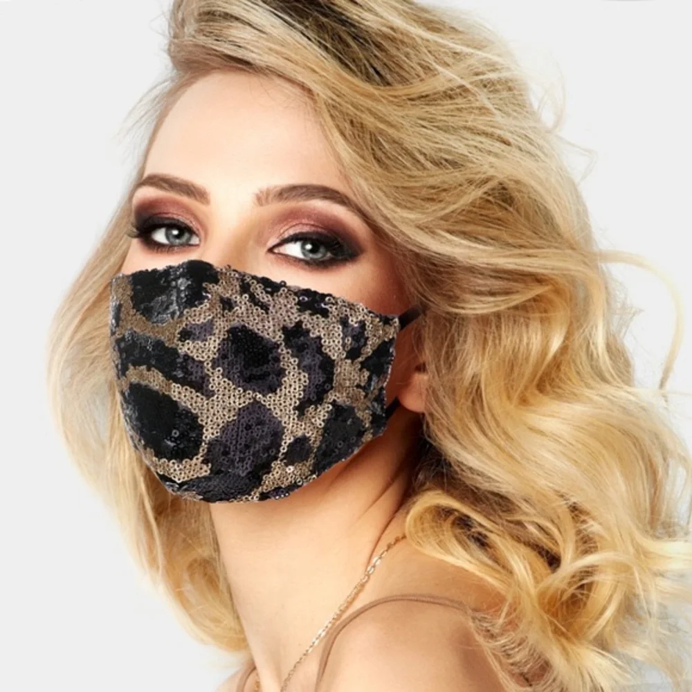 Animal print mask - Picture 1 of 3
