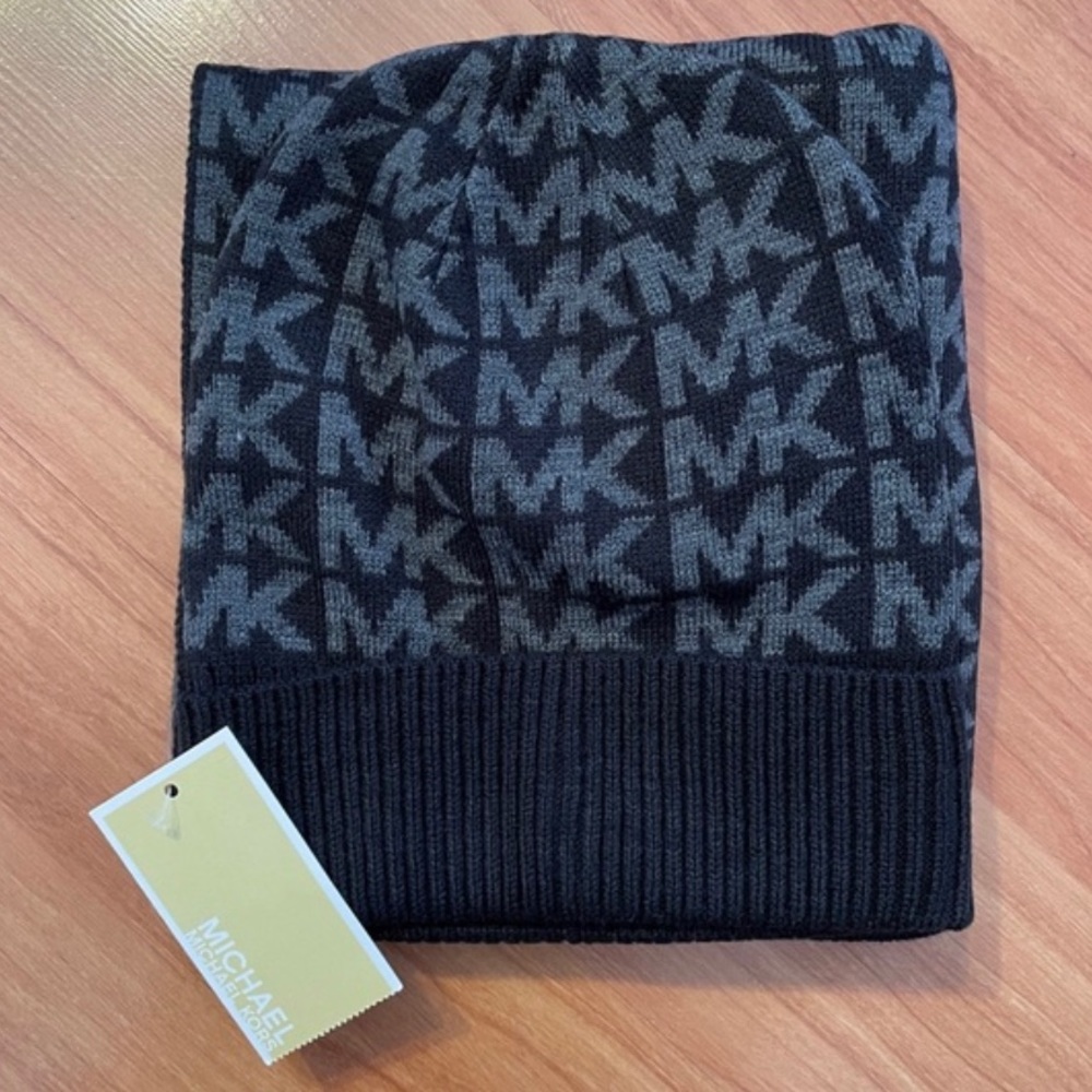 Michael Kors Hat and Scarf Set
