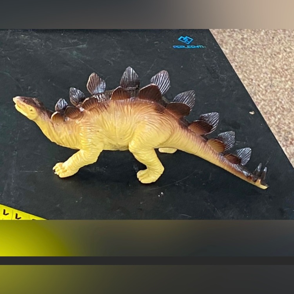 Greenbrier 9” International Stegosaurus Toy Dinosaur Plastic Figure