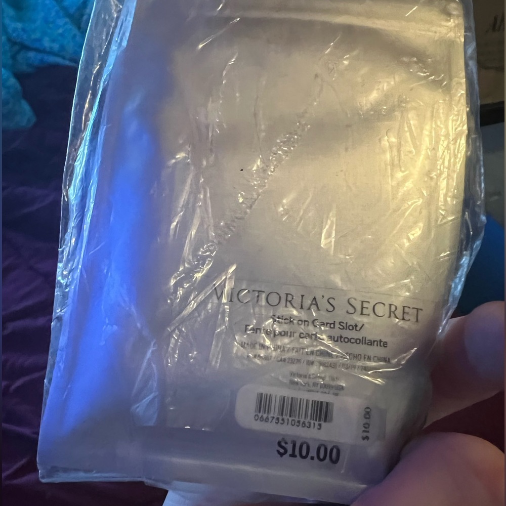 Victoria's Secret PINK Cardholder - Picture 2 of 4