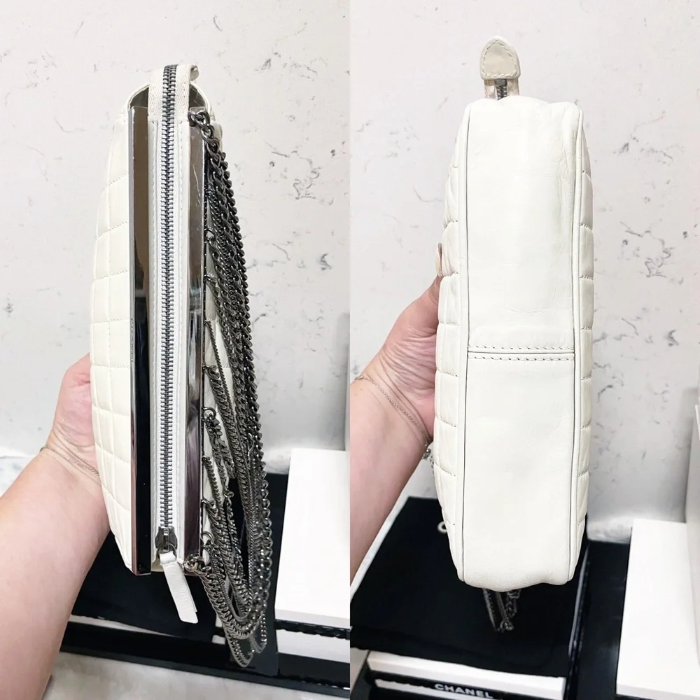 Authentic CHANEL 🦄🦄 Limited Edition RARE Multi Dripping Chains Bag / Clutch - Picture 13 of 16