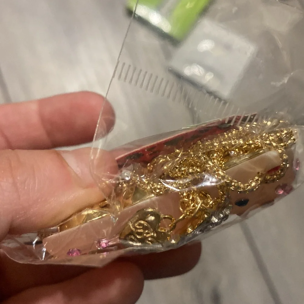 New In package never opened poodle dog necklace . - Picture 4 of 6