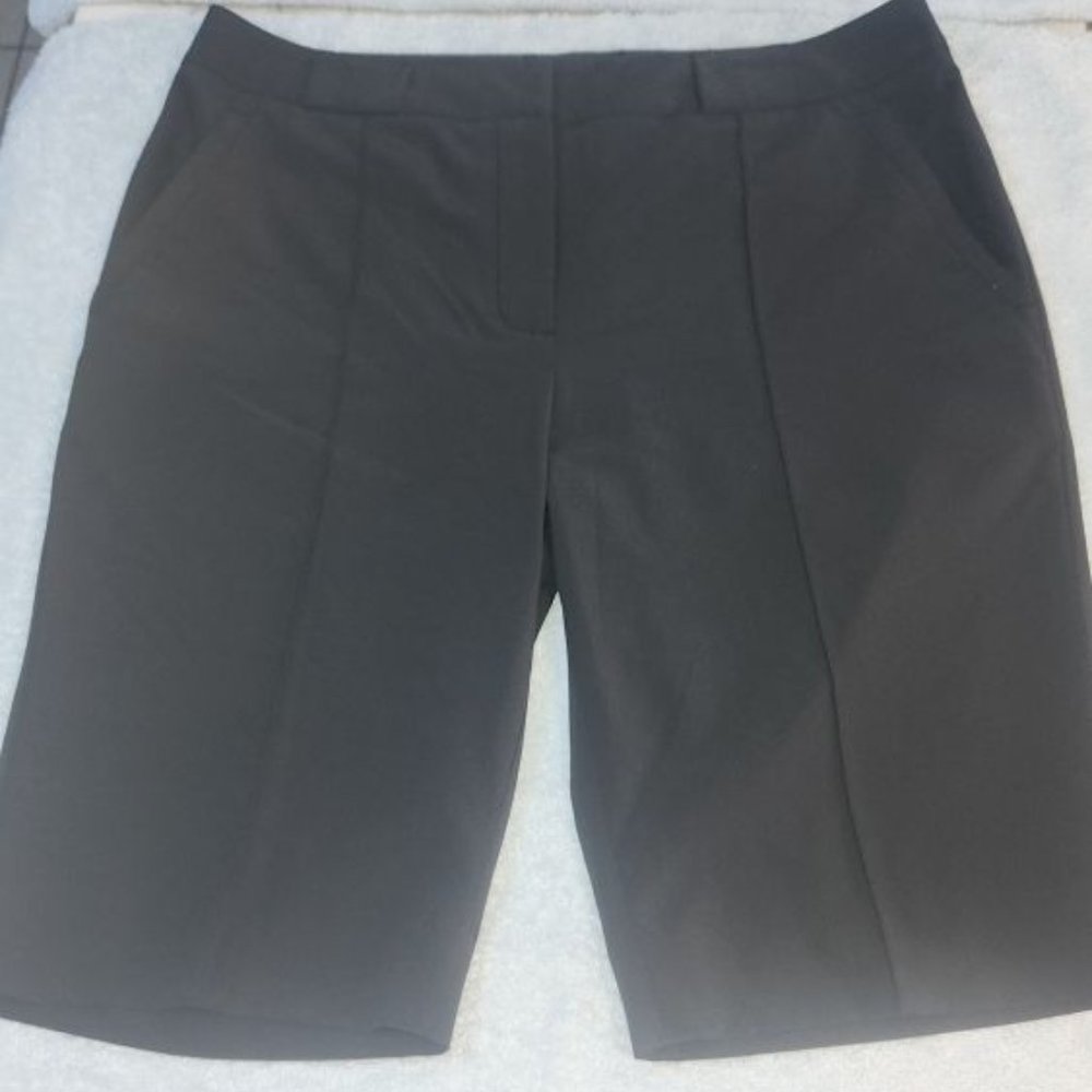 Cutter and Buck long Golf/athletic shorts, black in size 10, 34" waist
