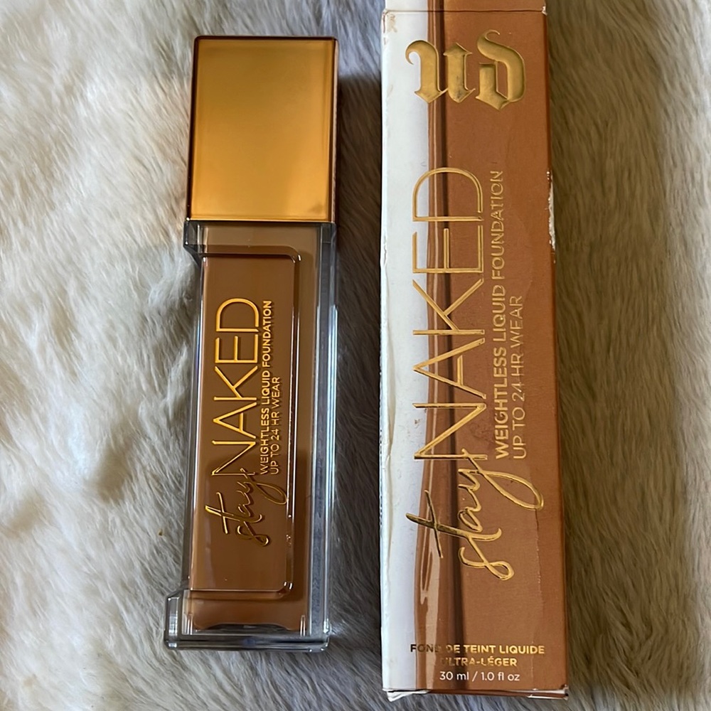 Urban Decay Stay Naked Weightless Foundation