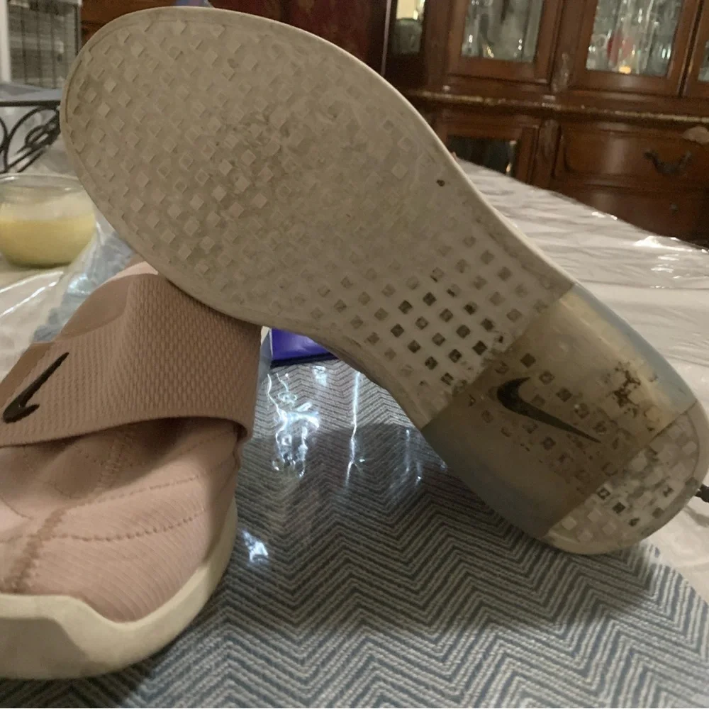 Original Nike air180 moccasin, lightly preloved. - Picture 2 of 3