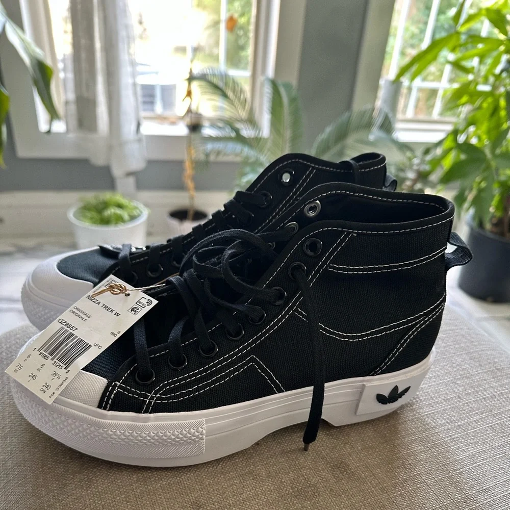NNW Adidas Nissa Trek - Picture 4 of 5