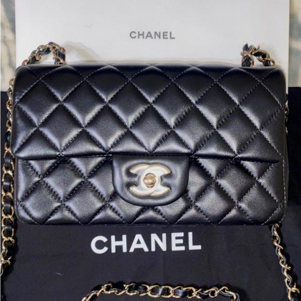 NEW CHANEL MINI CLASSIC FLAP BAG