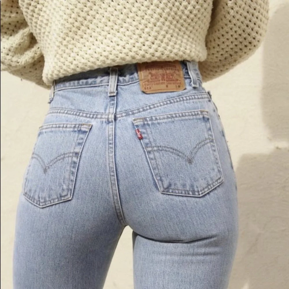 Vintage Levi’s High Waist wedgie fit Jeans - Picture 1 of 8
