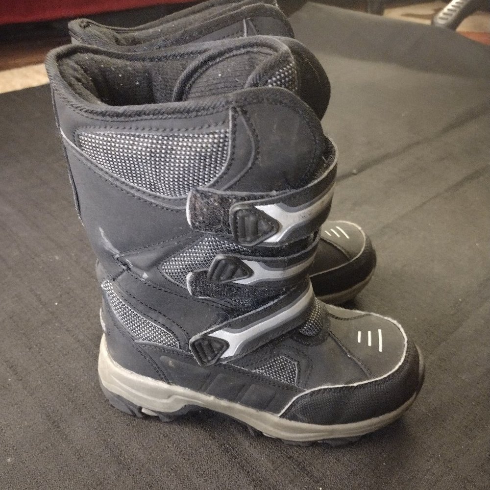 Weatherproof Snow Boots - Boys size 1M