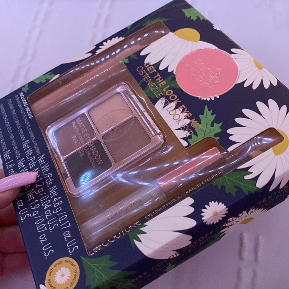 rachel couture makeup gift set - Picture 7 of 7