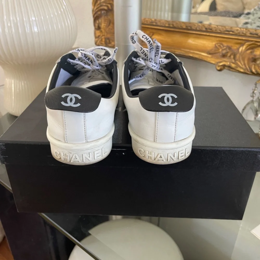 Chanel sneakers size 39.5 - Picture 8 of 10