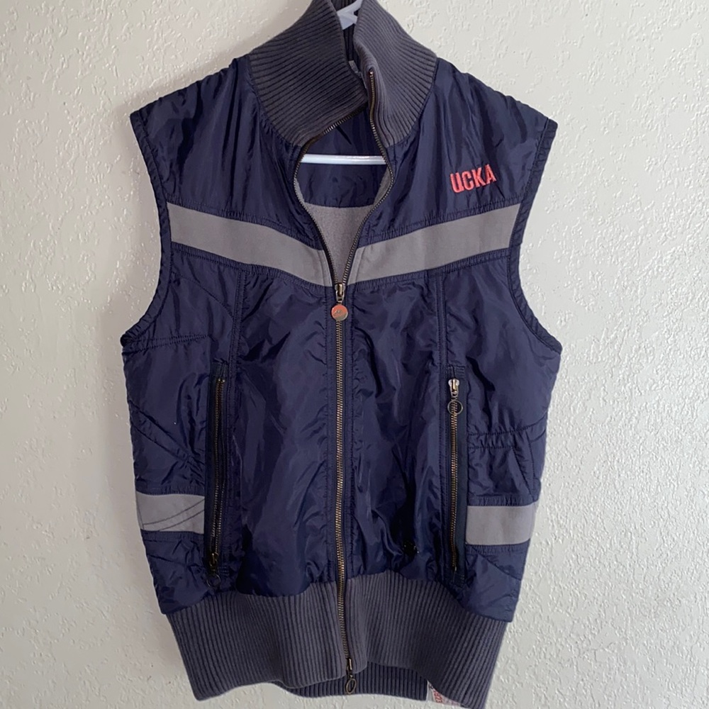 Nike vest men sz M